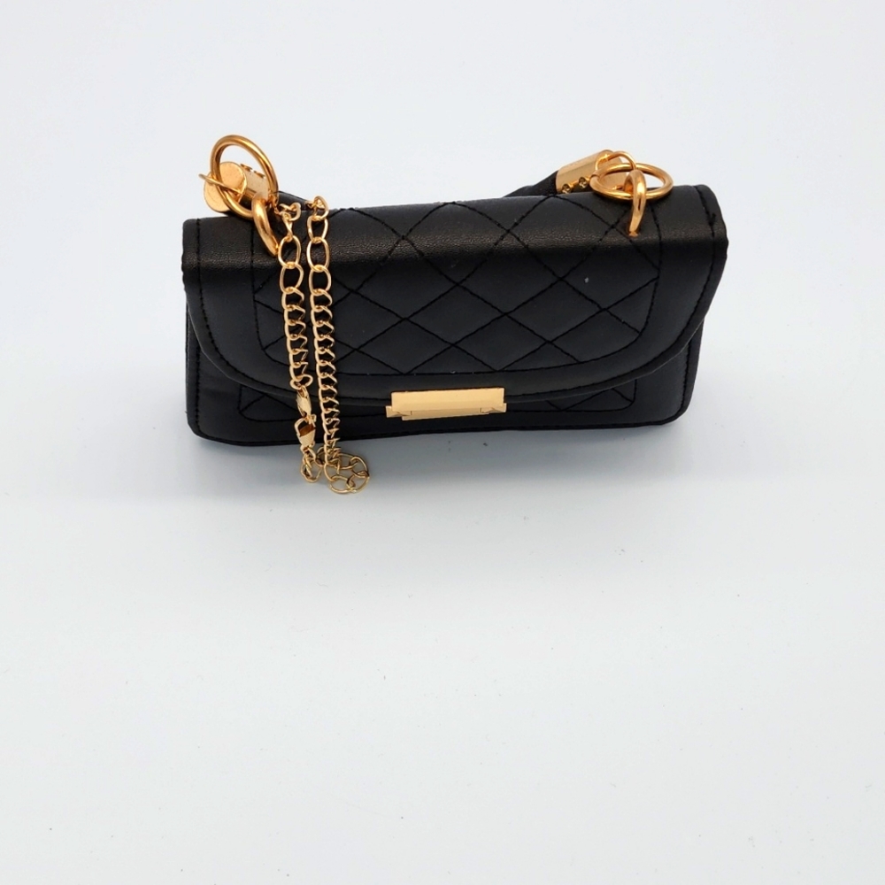 Hand bag's